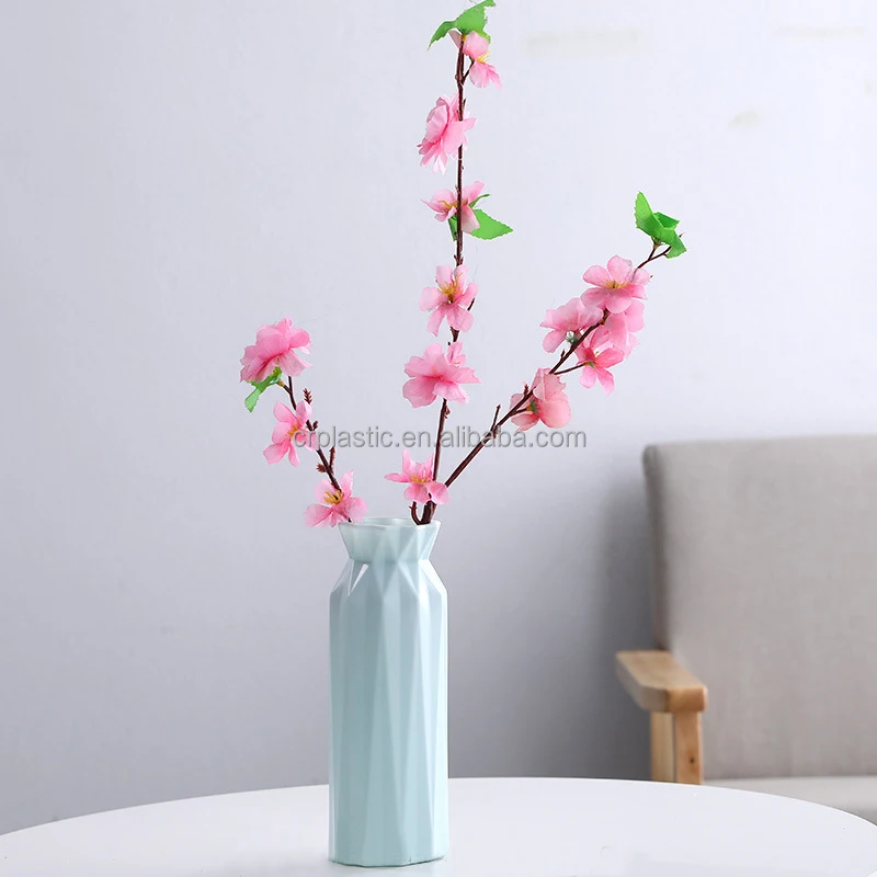 Wholesale white pink flower plastic vase for wedding vase decorative