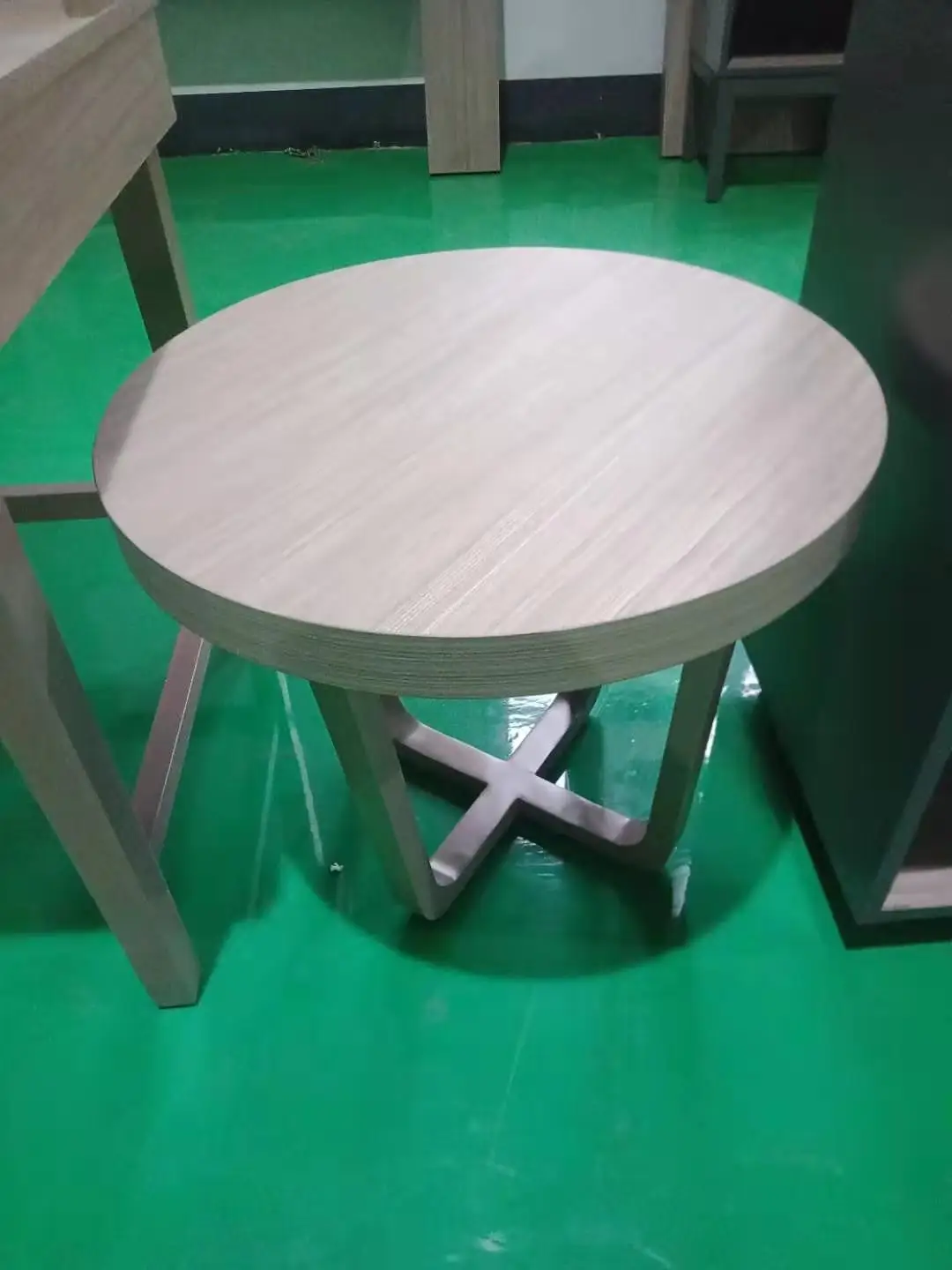 Country Inn  Hotel Room Furniture