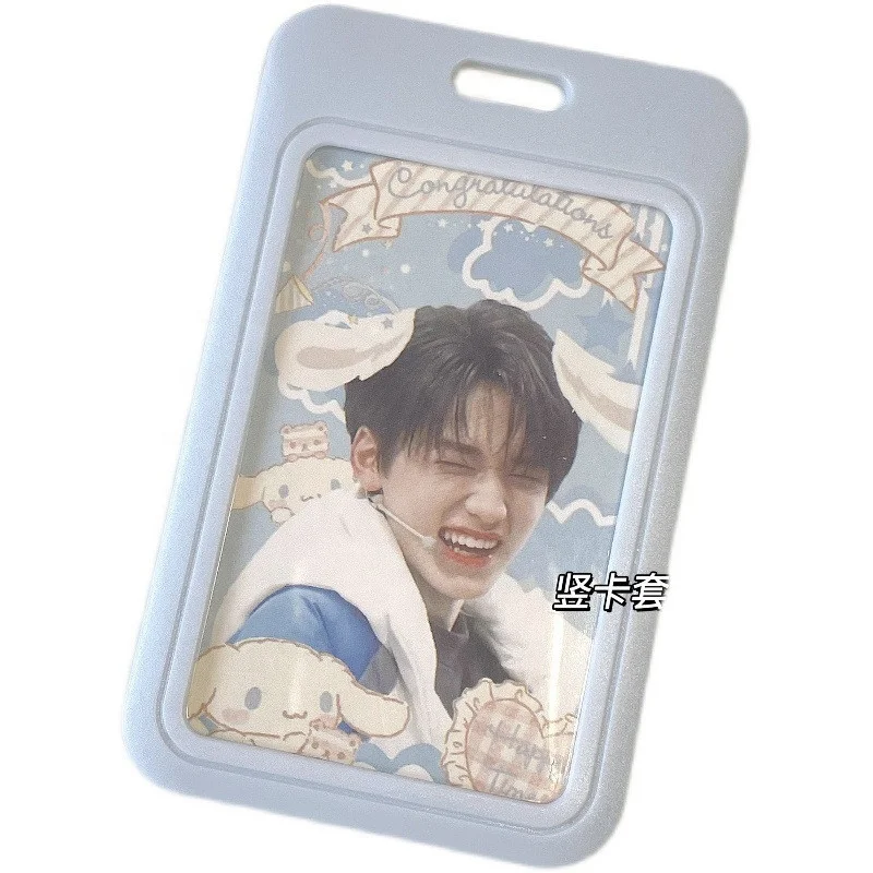 YUWEI Custom Mini Kpop Queendom Stars Pvc Photocard Holder With Cute Glitter Heart Keychain Id Card Holder Photo Card Holder