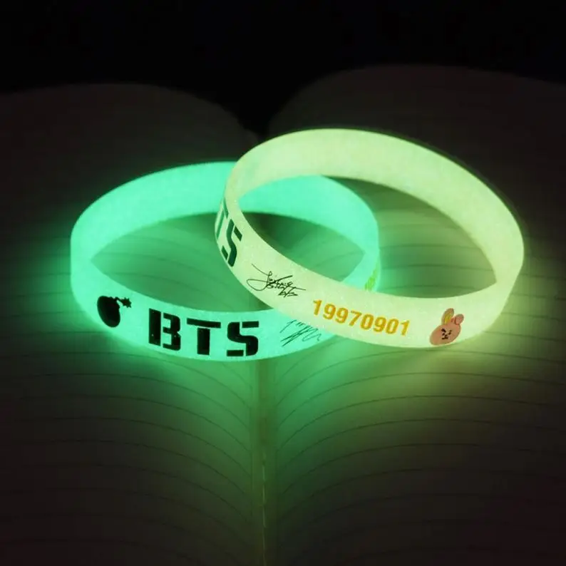 Glow Customized Hand Band Silicone Wristband Silicone Bracelets Glowing In The Dark Wrist Band