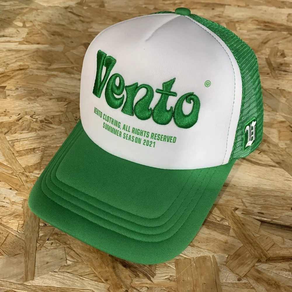 3D embroidery trucker hat Pluff Print Trucker CAP  Sport Cap