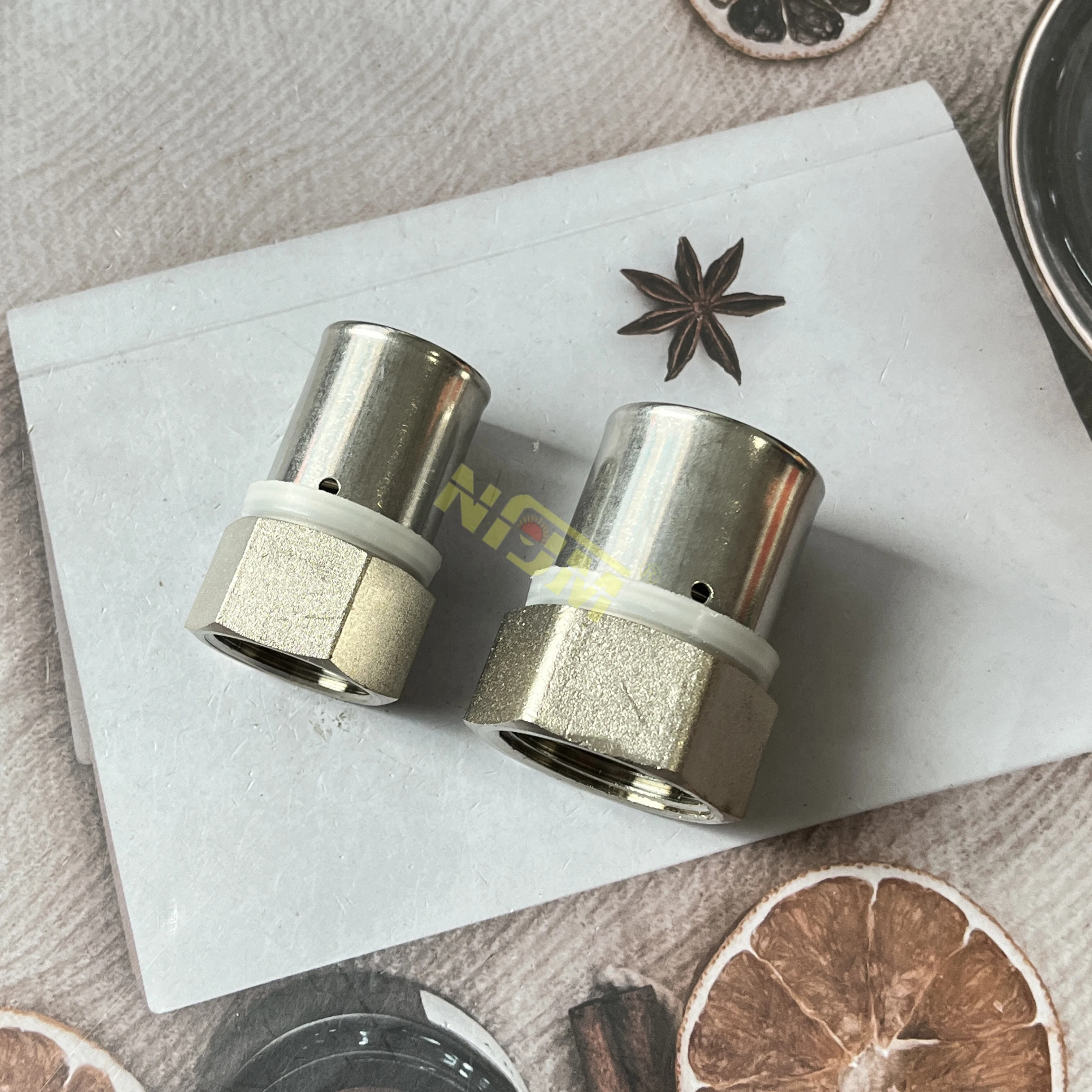NFJM 58-3 Brass PEX Pipe Press Fitting 16 - 32 mm Female Socket White Color PEX Fittings