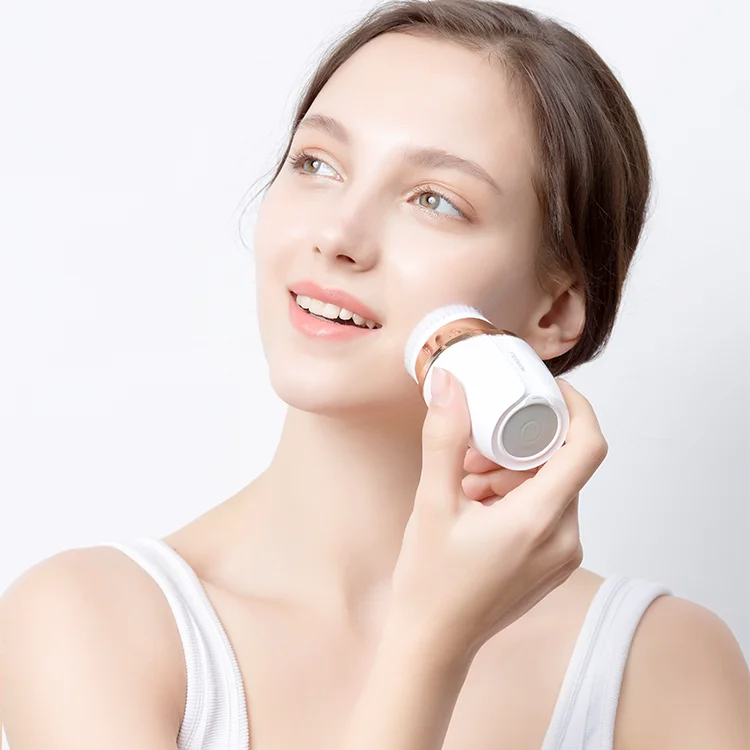 amazon top seller 2021  deeply cleaning and skin care facial brush for men