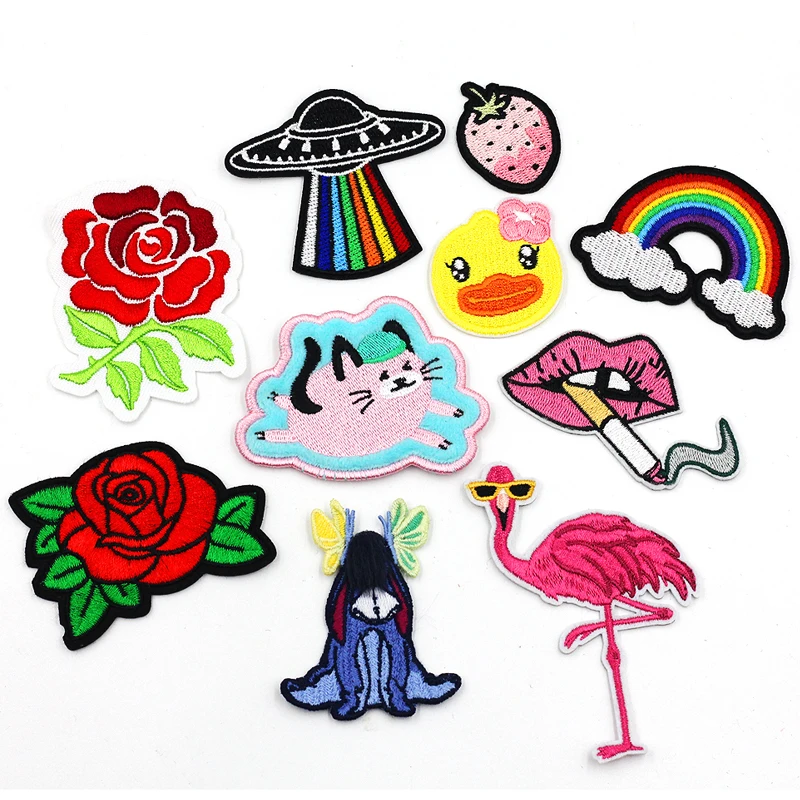 Wholesale new design  custom logo 3d embroidery patch personalized embroidery patch for clothes