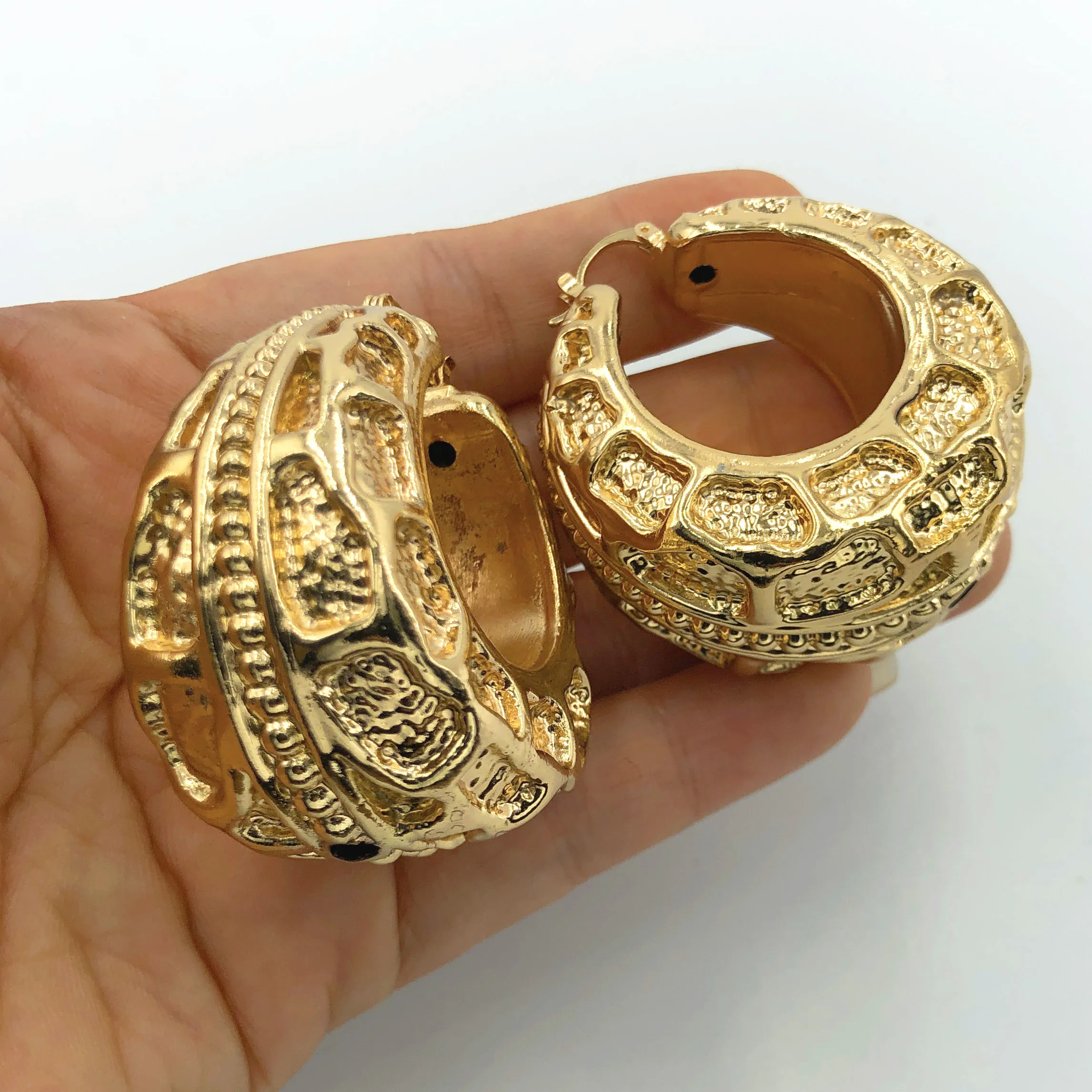 18k Wedding Large Earrings Women Dubai Big Gold Plated Jewelry Hollow Chunky Gold Hoop Earrings