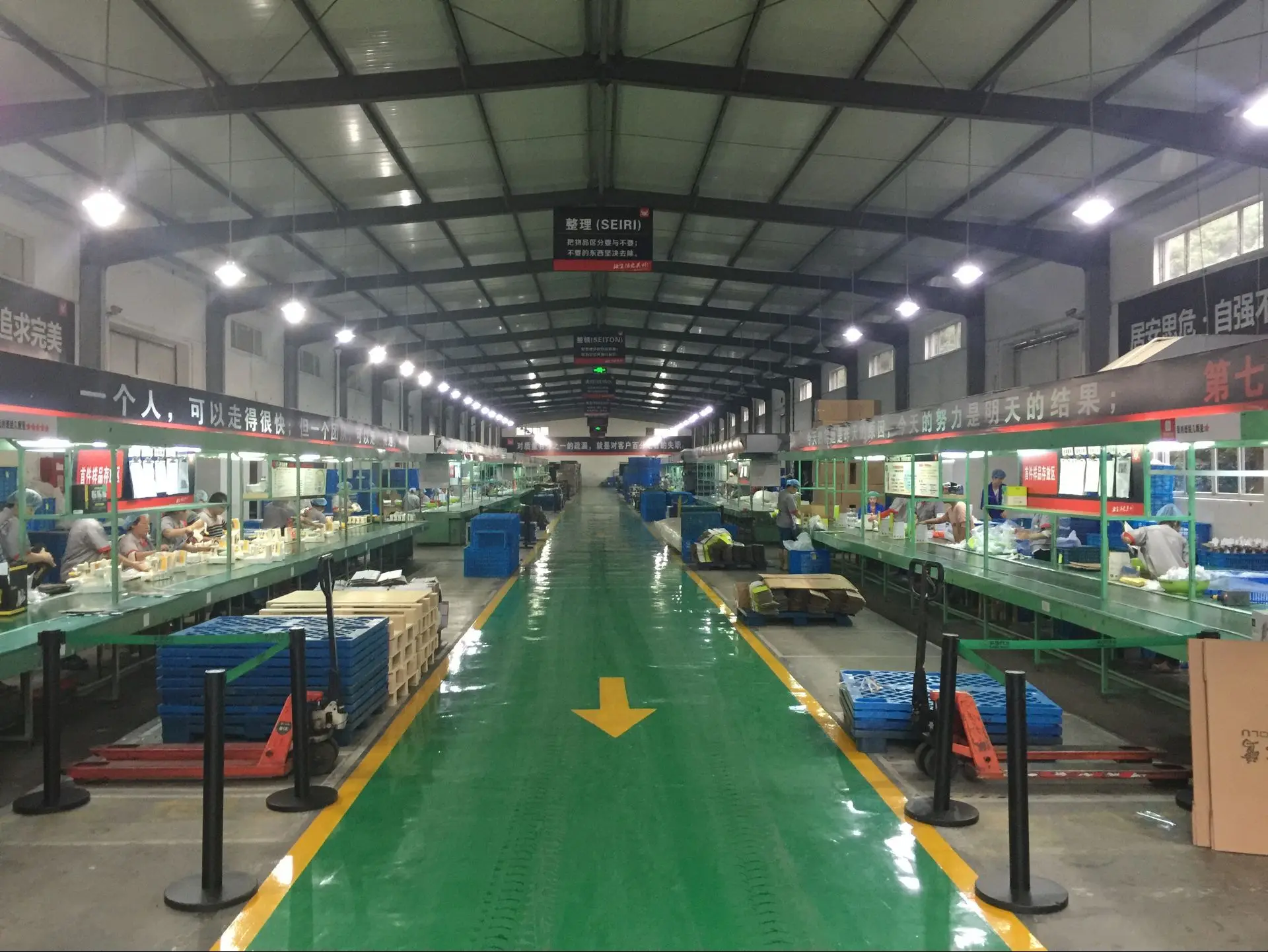 Manual Cheese Grater Vegetable Slicer with Handle Speed Round Mandoline Potato Shredder Nut Grinder Suitable for Carrot Garlic