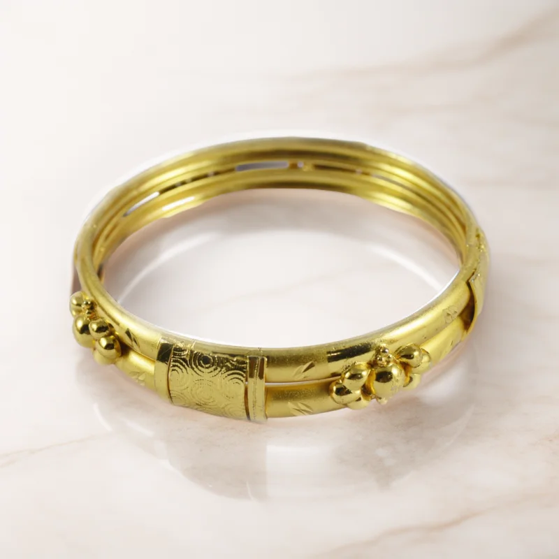 Wholesale Customized High Quality Indian Fashion Jewelry 22k 24k Gold Plated Brass Lathe Carved Flower Bangle Bracelet For Women