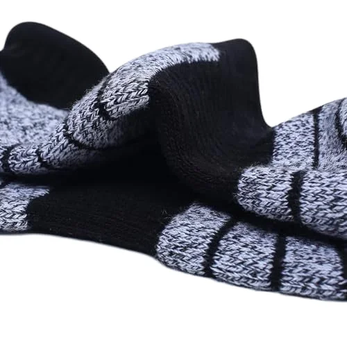 FREE DESIGN & MOCKUP Customs Oem Man Crew socks Custom Made Tube socks For Men polyester cotton