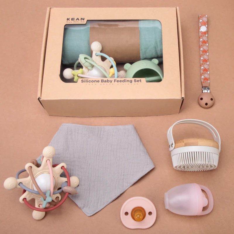 Santa Claus Christmas Tree Elk New Shaped Private Label Ball Wooden Silicone Newborn Baby Beads Teethers Gift Set