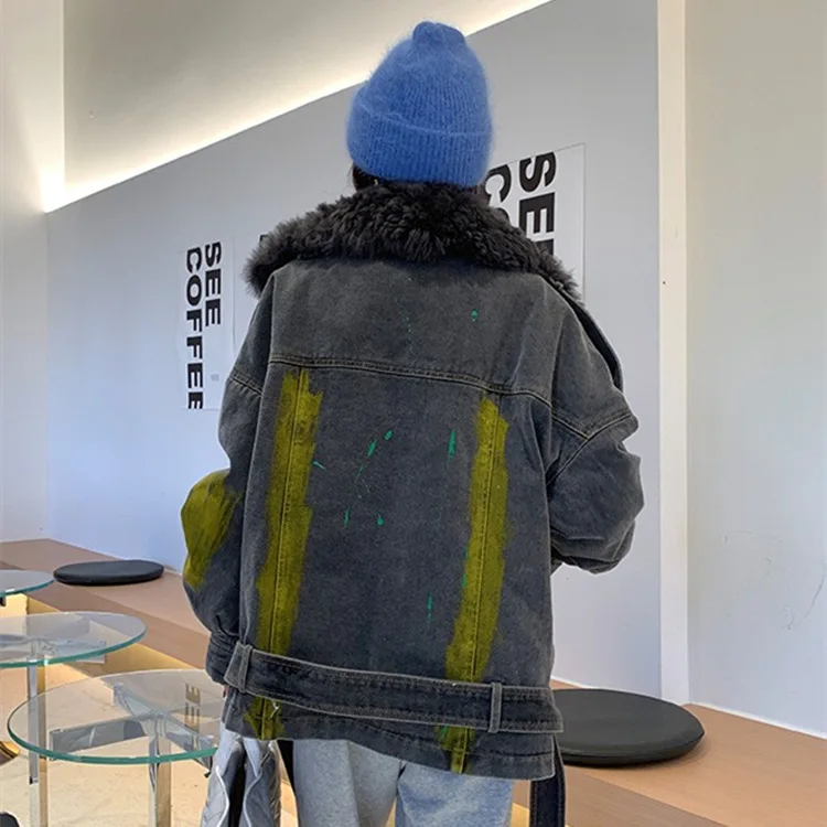 Europe Station 2022 Winter New Lamb Hair Real Wool Collar Young Motorcycle Denim Splice Age Reducing Fur Coat