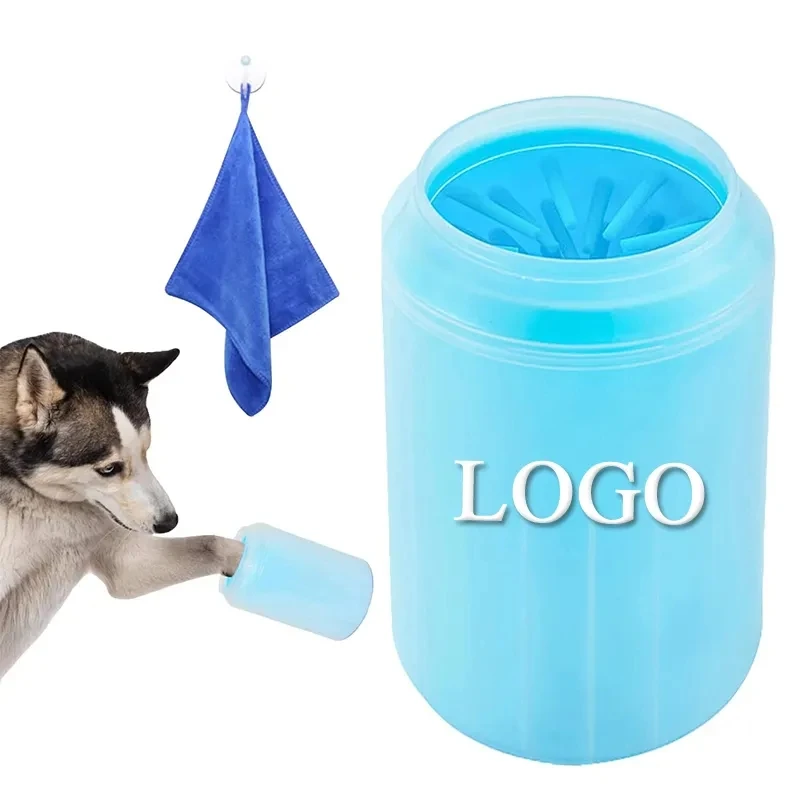 Wholesales fashion dog paw cleaner portable  paw cleaner portable pet cleaning 360 silicone custom pet paw cleaner