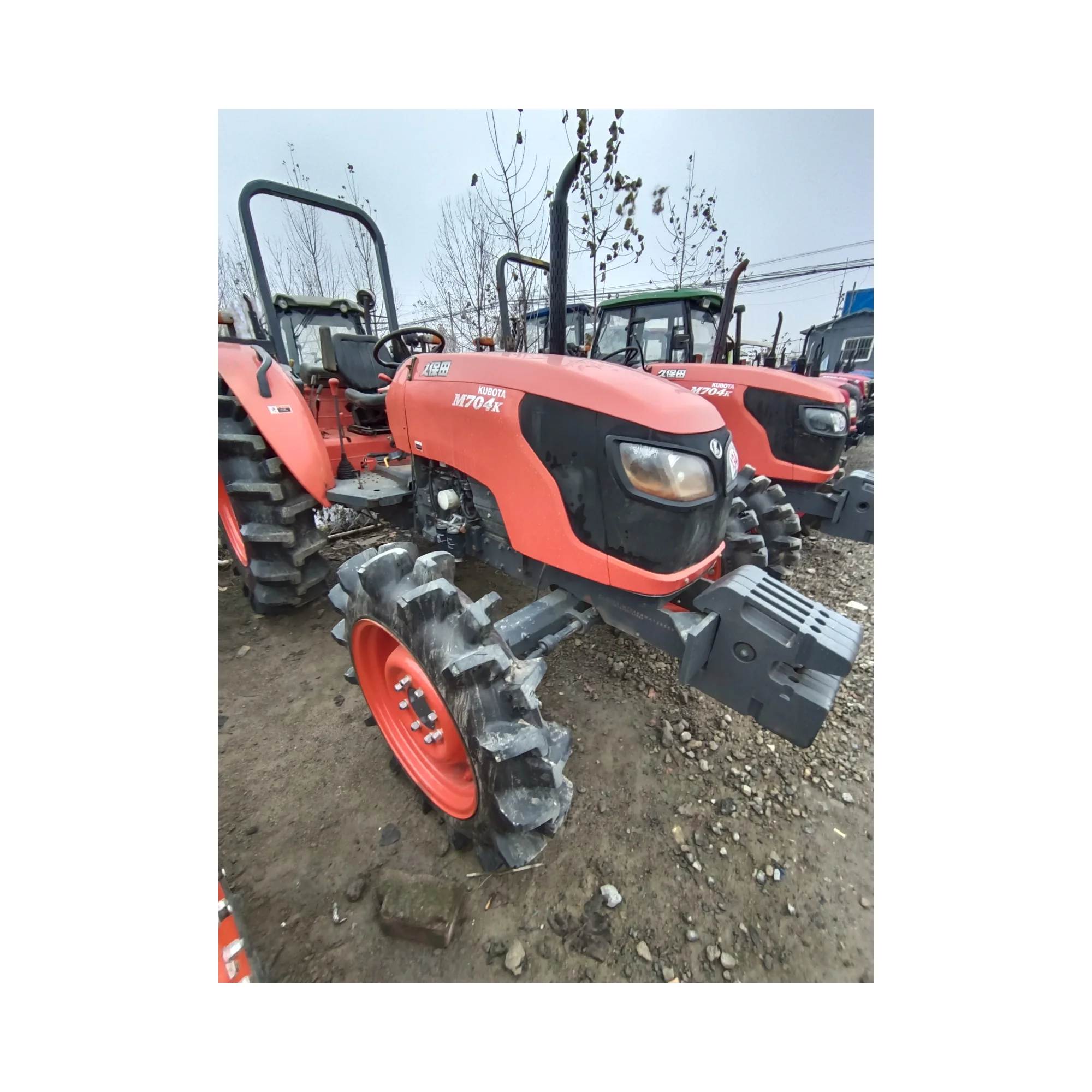 Kubota traktor 4x4 mini farm 4wd compact second hand used 4WD M704K for agriculture 70hp 4x4 wheel drive farm tractor