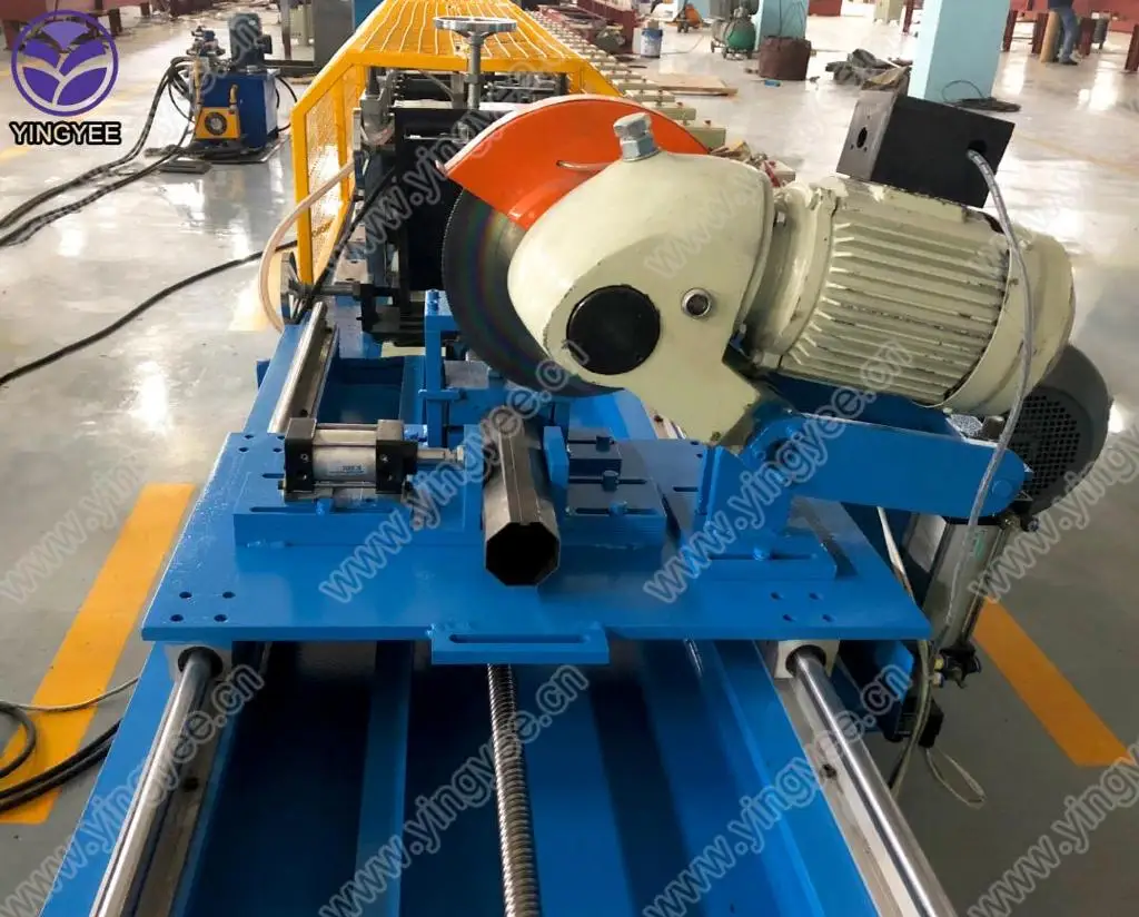 Customizable Octagonal Tube Roll Forming Machine for Construction Material Making