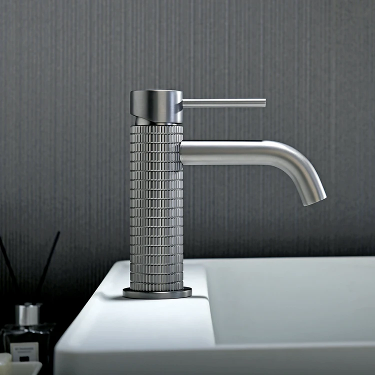 High End Creative Design Bathroom Sanitary Faucet Single Handle Deck Mounted Basin Brass Faucet Washbasin Faucet