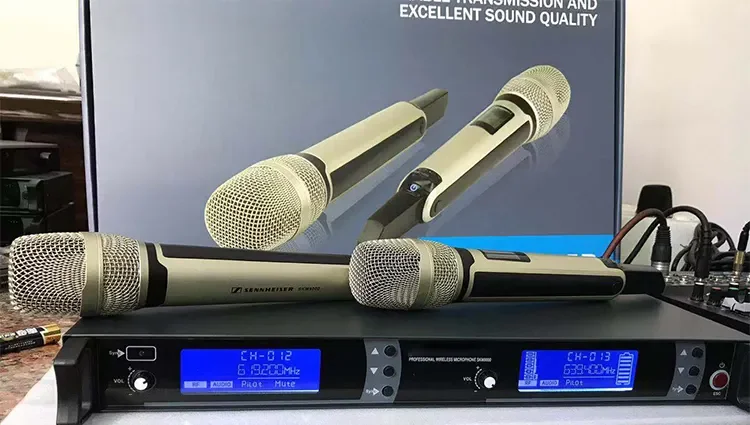 Эксклюзивный профессиональный беспроводной микрофон SKM9000 серии 2000 динамический