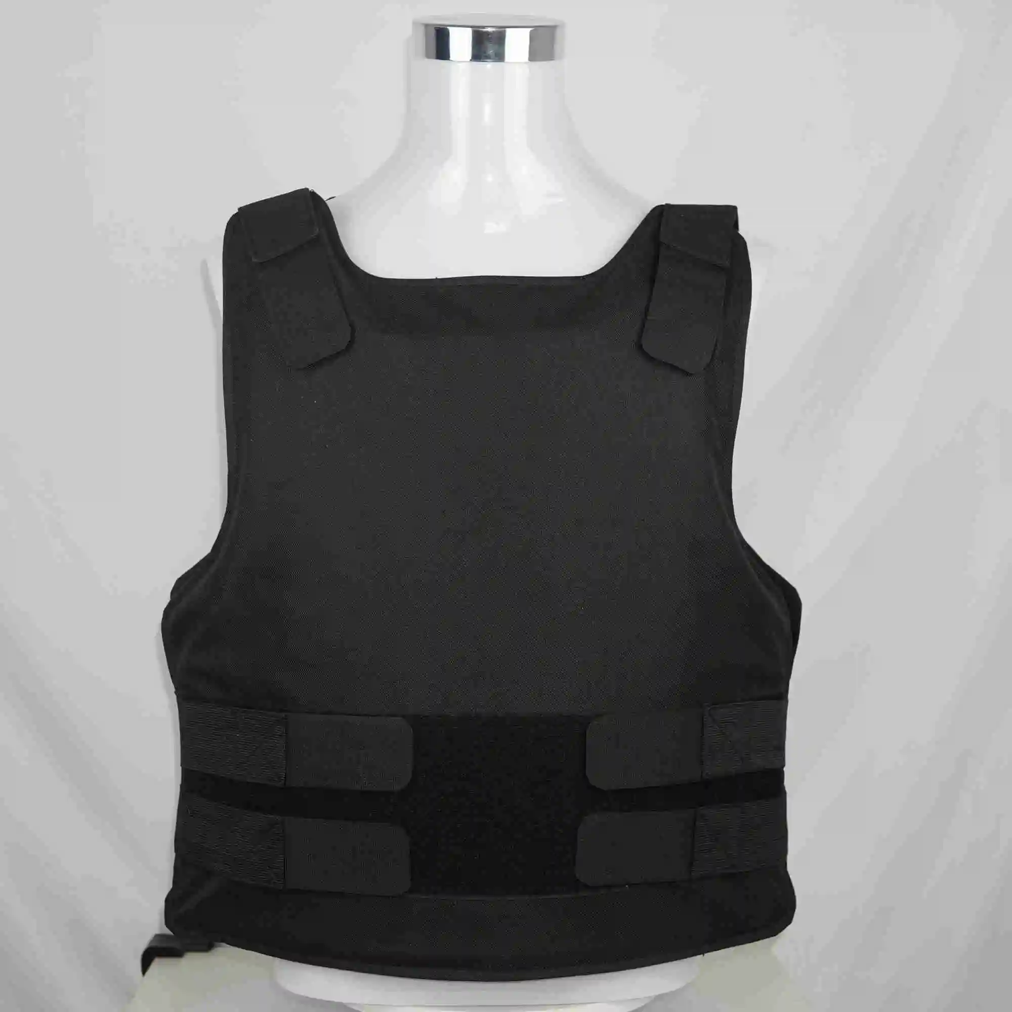 Легкий защитный жилет