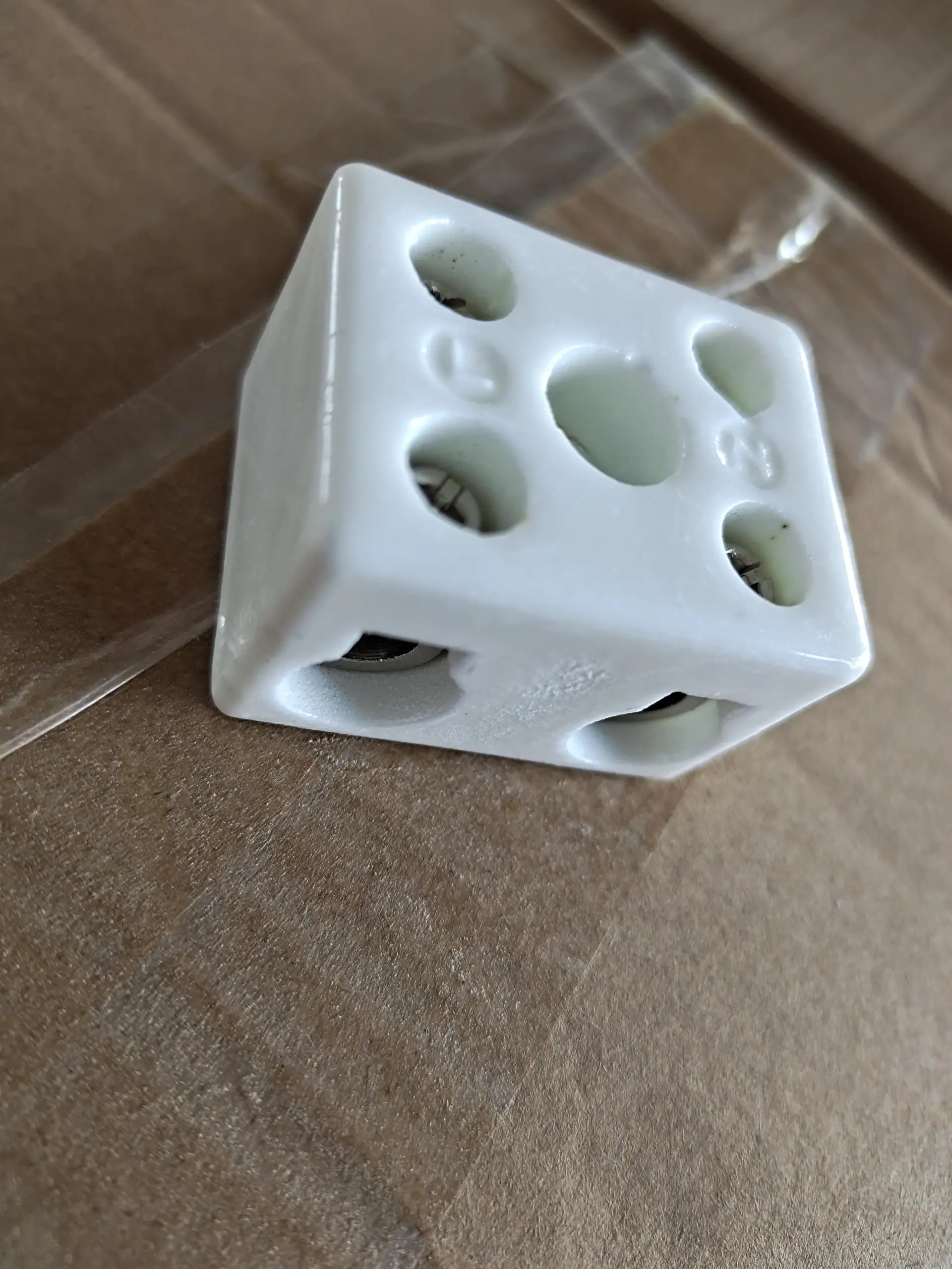 Высокопрочная Клеммная колодка из керамики и