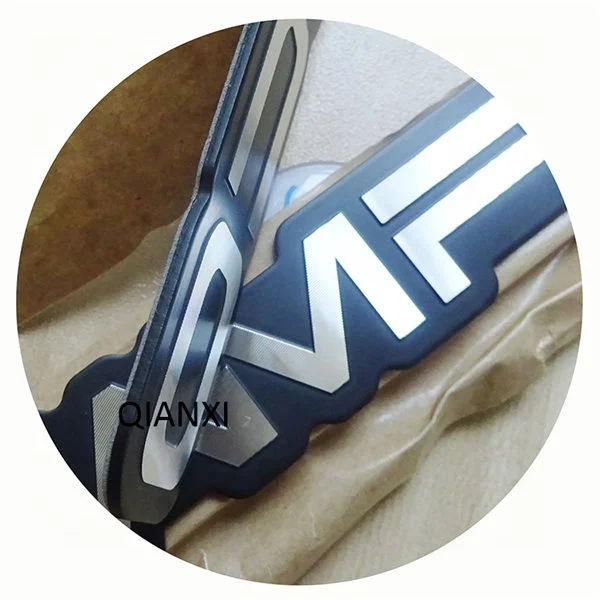 Custom Painted Diamond Cut Aluminium Nameplates Metal Logo Plate