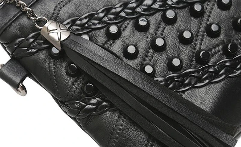 Retro Rivet Envelope Shoulder Bags for Women Small Messenger Bag PU Leather Lady Pouch Bag Black Purse