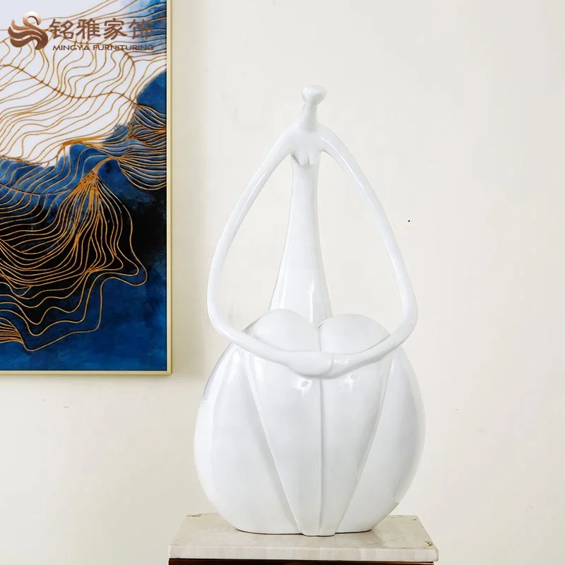 Высококачественное украшение для дома статуя голого человека статуэтка тела йоги художественная выставка скульптура из смолы