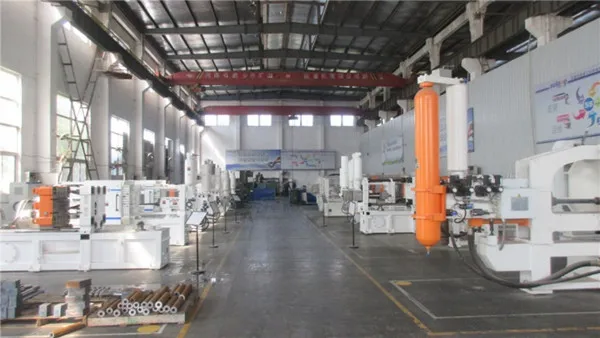 Cold chamber die casting machine for toy aluminum alloy parts