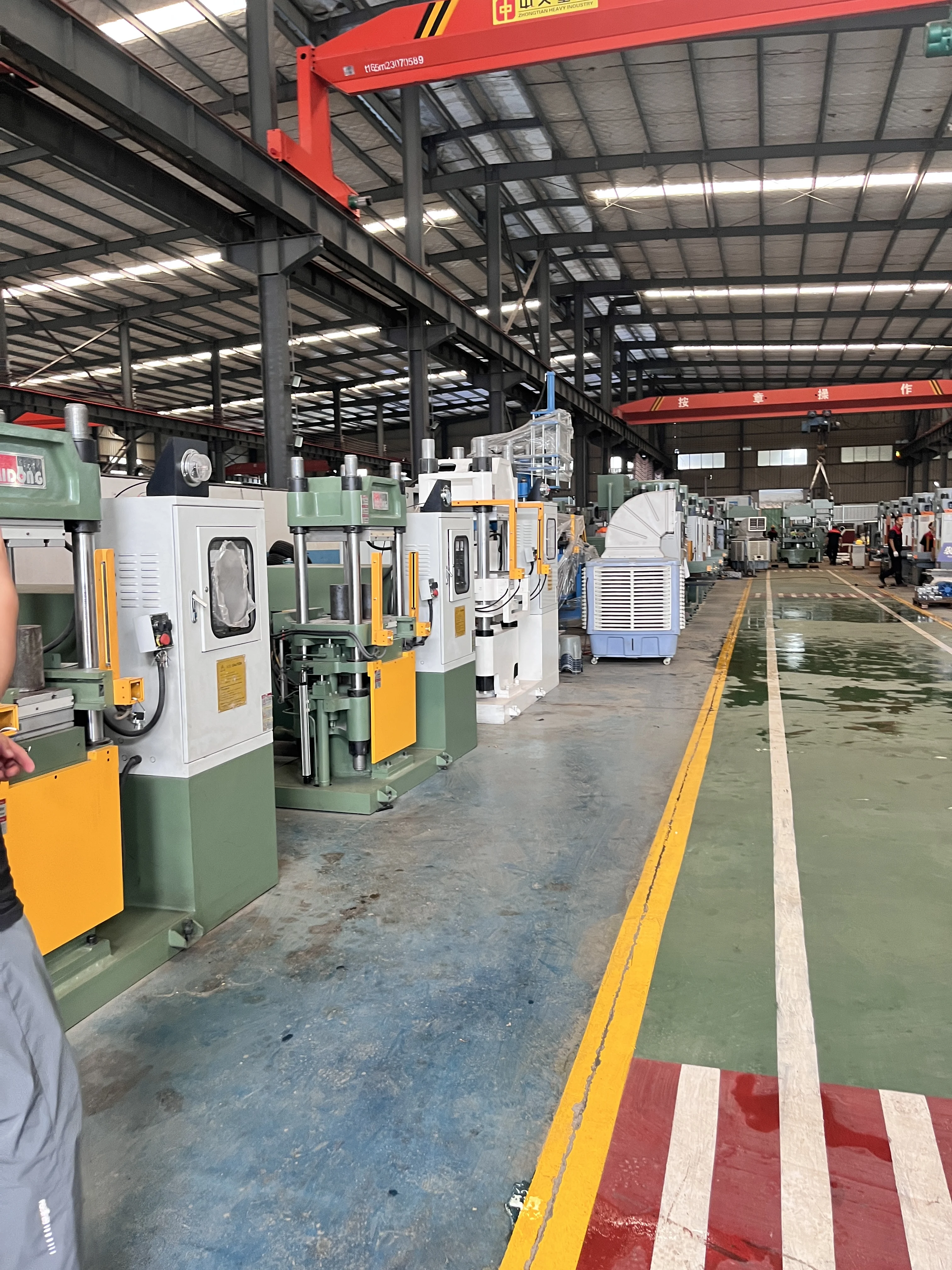 Brake Pads Automotive Interior Manufacturing Fully Automatic Press Equipment