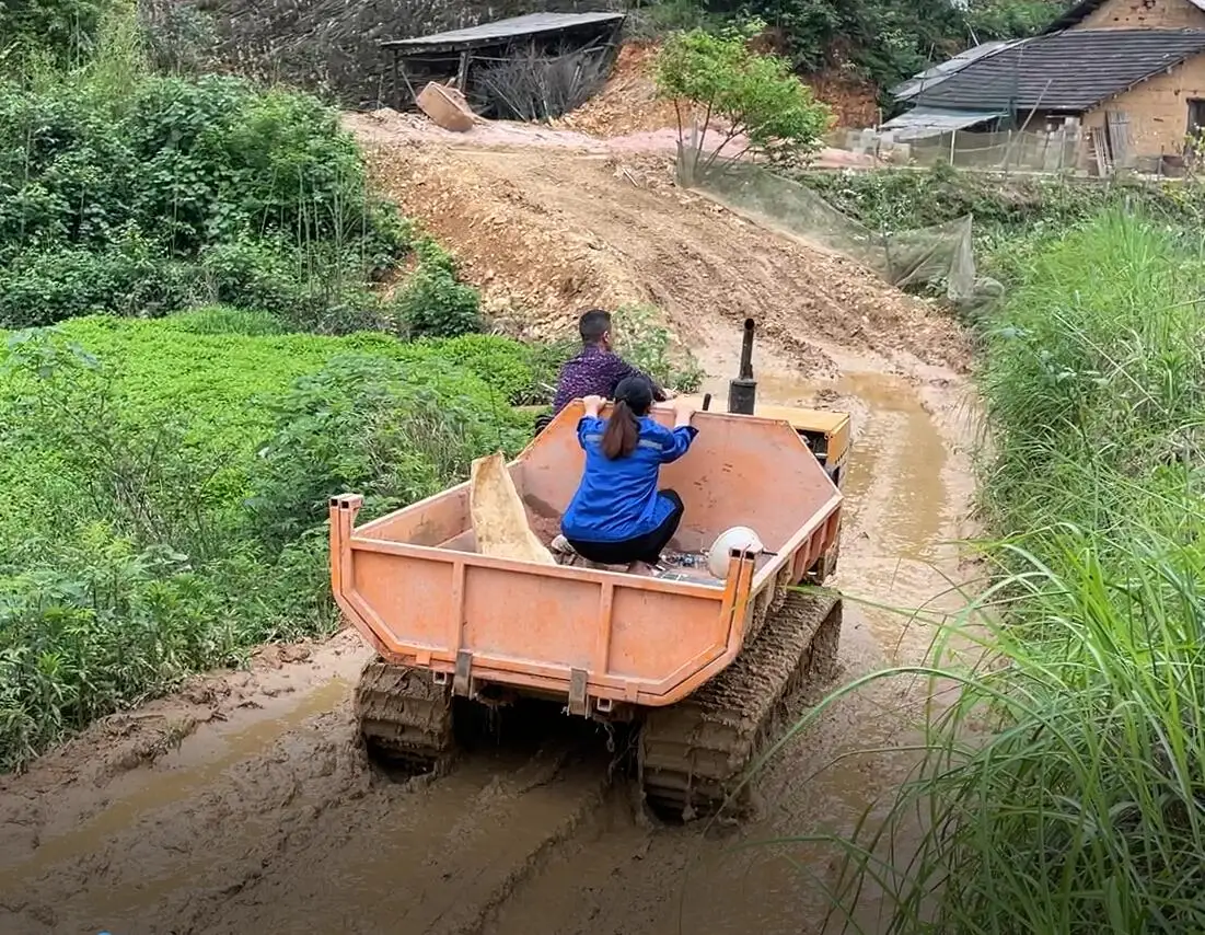 mini transporter self loading mini dumper 1 ton 2 ton Tracked mini dumper truck