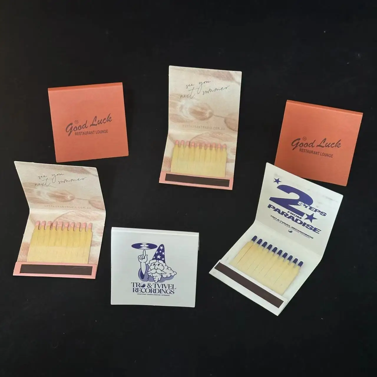 2024 New Manufacturers Wholesale of cheap customized match books cigars safety matches retro convenient carry small match books