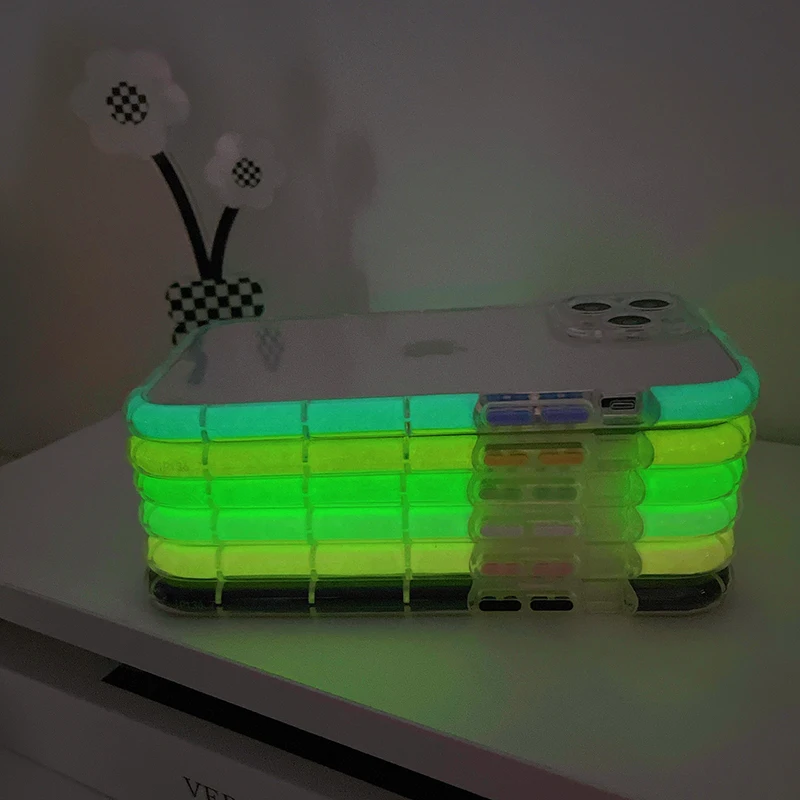 Luminous Glow in the Dark Astronaut Fluorescence For iPhone Cover Luxury Woman for iPhone Cover Matte Black For iPhone Cover