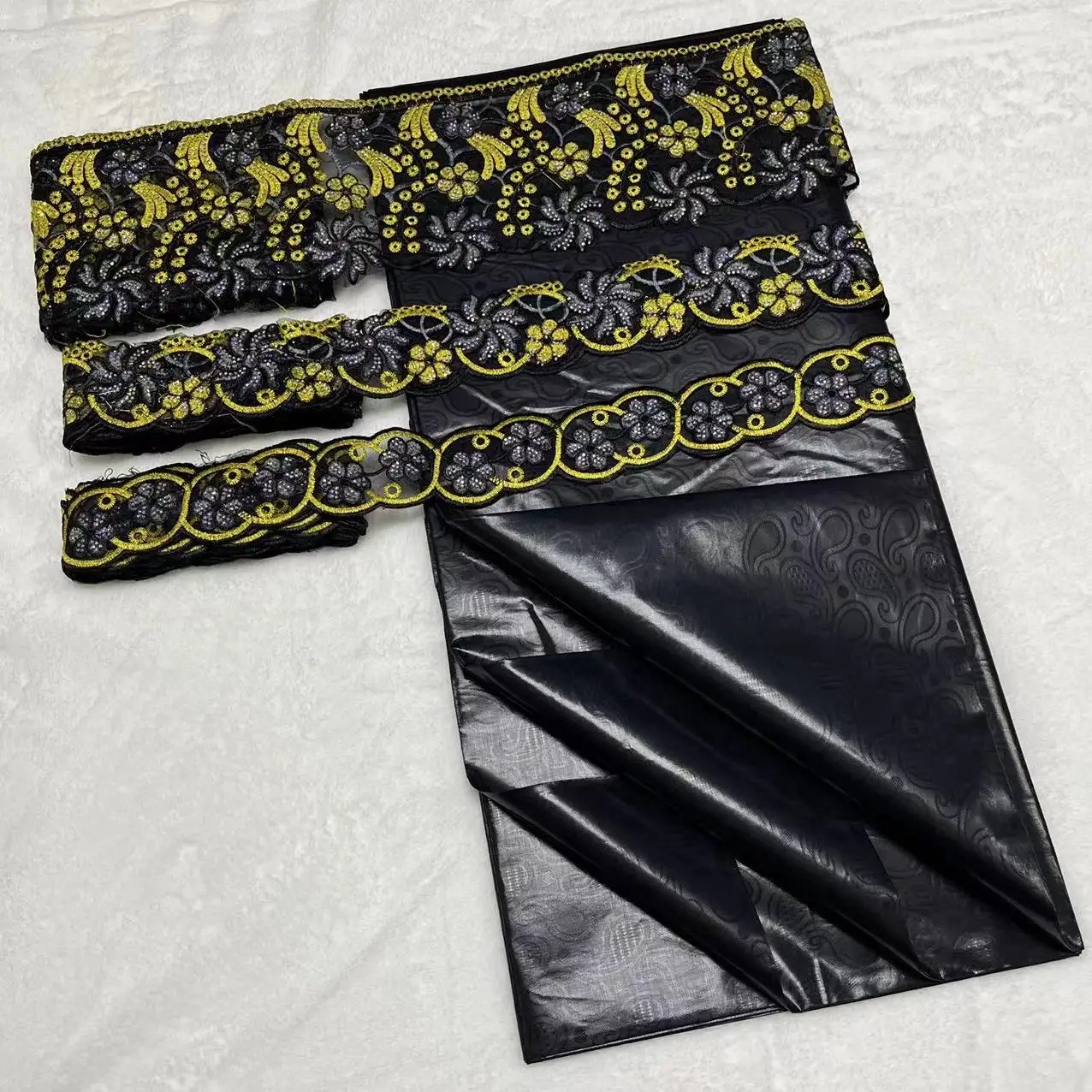 2024 new arrival African Bazin With Perfume Lace cotton Fabric 5y BAZIN and 15y Lace