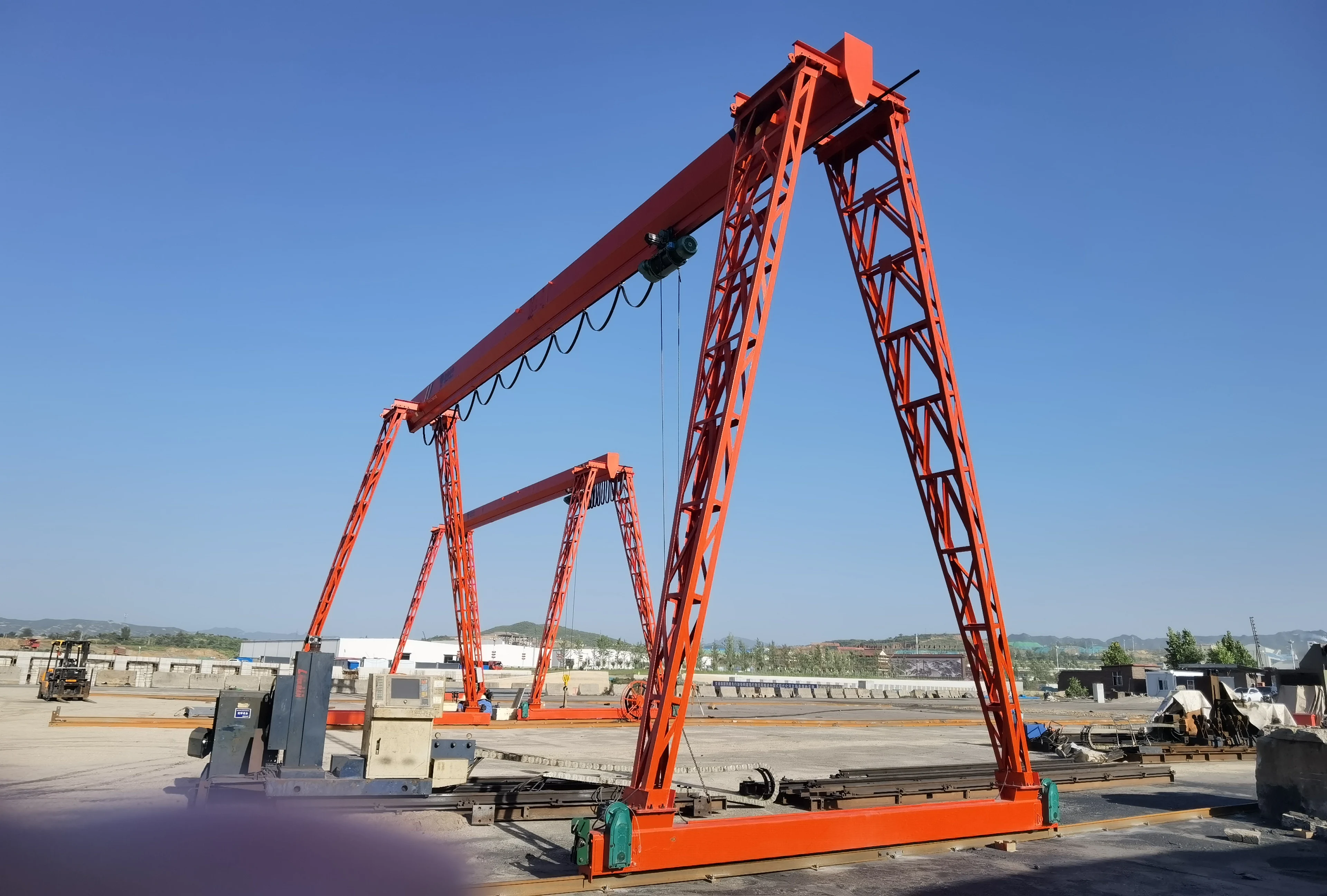 Energy-Saving Mini Gantry Crane with Hoist Easy Operation for Cement Making Machinery Lifting Operations