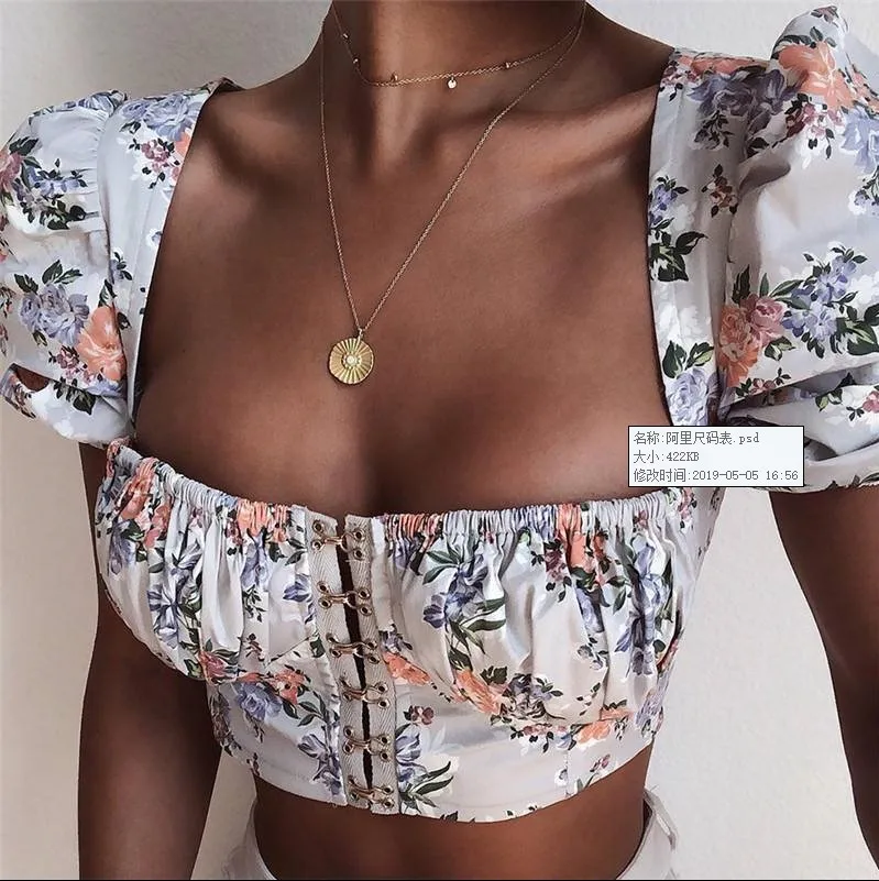 
Latest 100% Polyester Floral Printed Square Neck Women Short Sleeve Crop T-shirts 