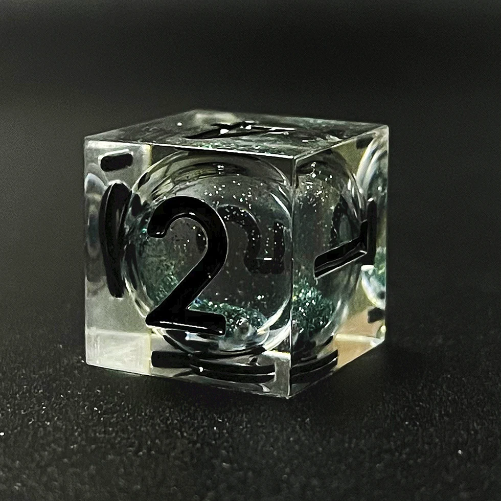 Factory handmade sharp edge liquid core custom dnd dice set for table games