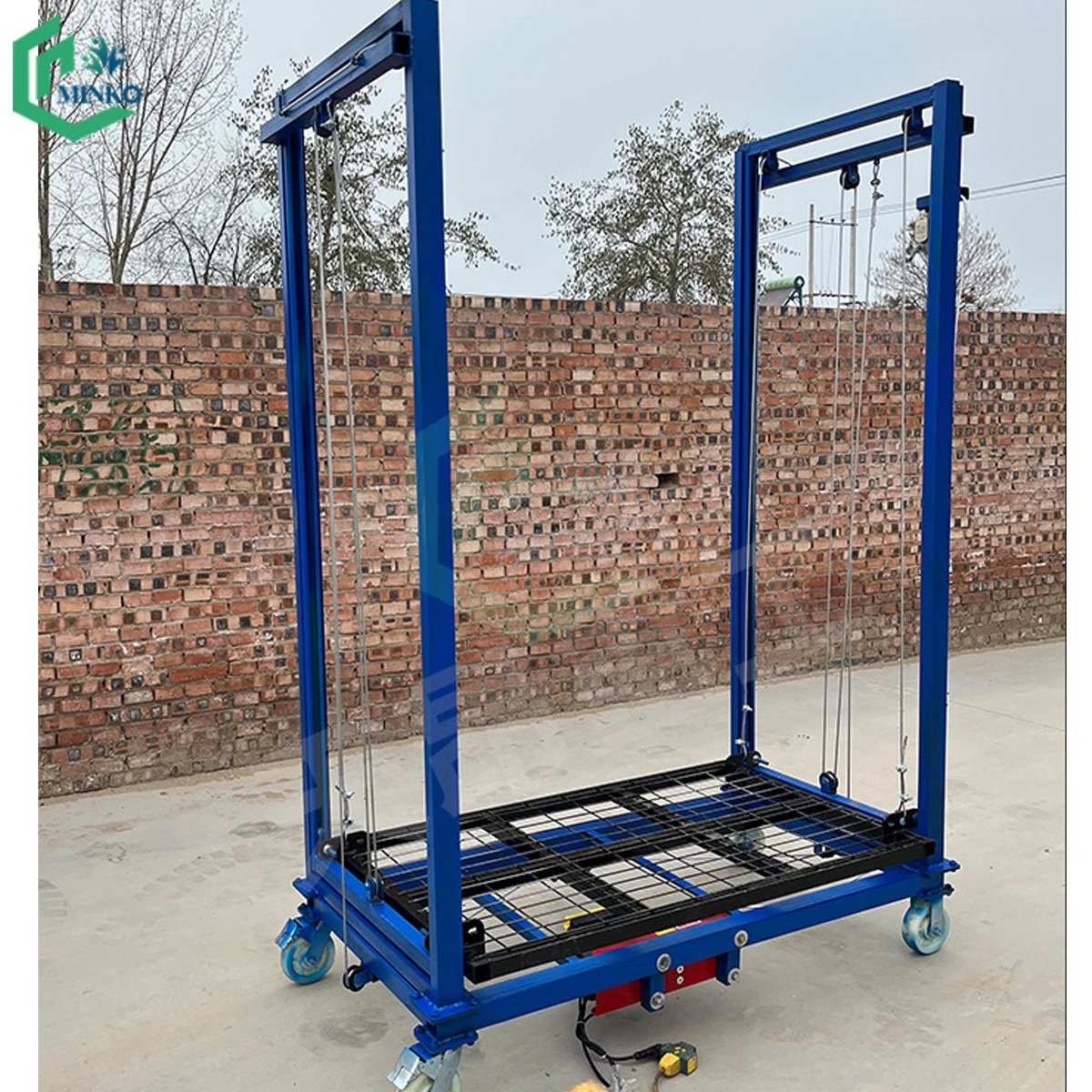 Mobile foldable electric scaffolding (load 500 kg) electric lifting platform