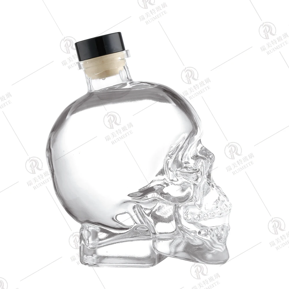 skull design 750ml vodka bottle 500ml 700ml spirit XO  liquor wine glass bottle