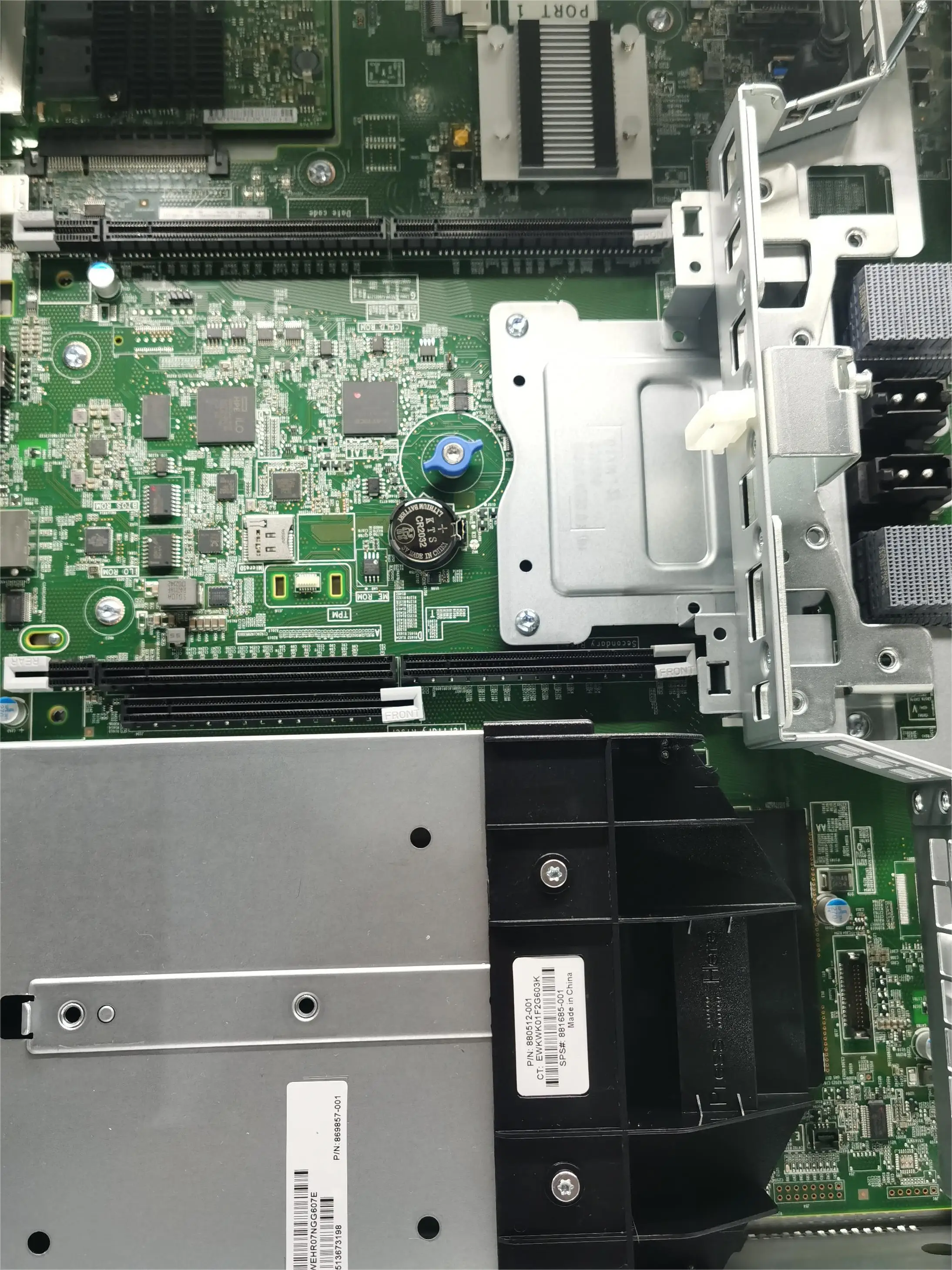 Best Original  HPE Proliant DL580 G10 6238L 2P 64G P408i-p 8SFF 4*800W RPS server 4u rack server