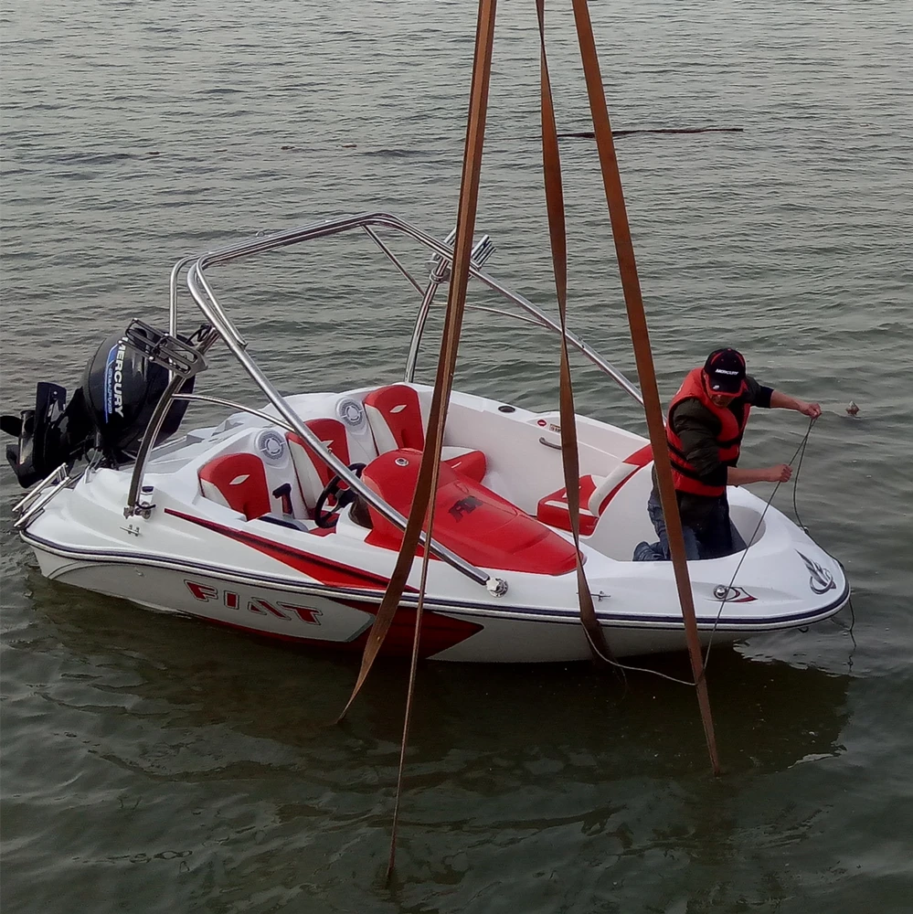 
15ft 4 Person Capacity Fiberglass Speed Boats Small Sport Yacht 