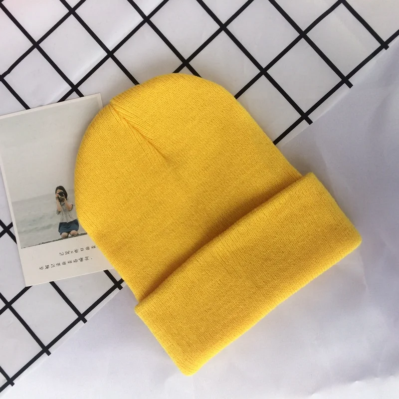 In stock wholesale low MOQ popular high quality acrylic blank colorful children warm winter hat custom label kids knit beanie