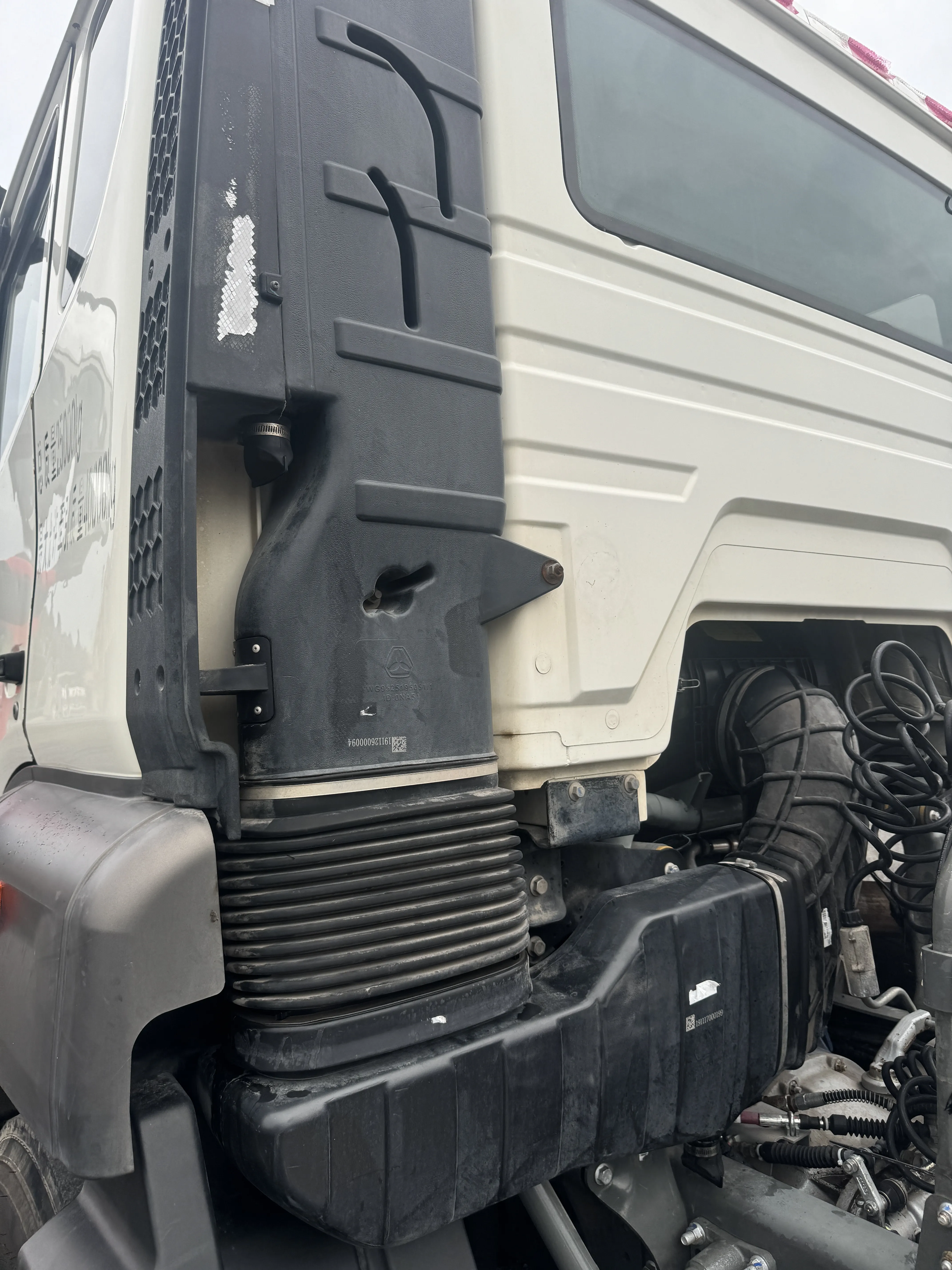 HOWO T7H 6x4 портовый транспортировочный тяжелый грузовик б/у головка Большегрузного автомобиля эвакуатор