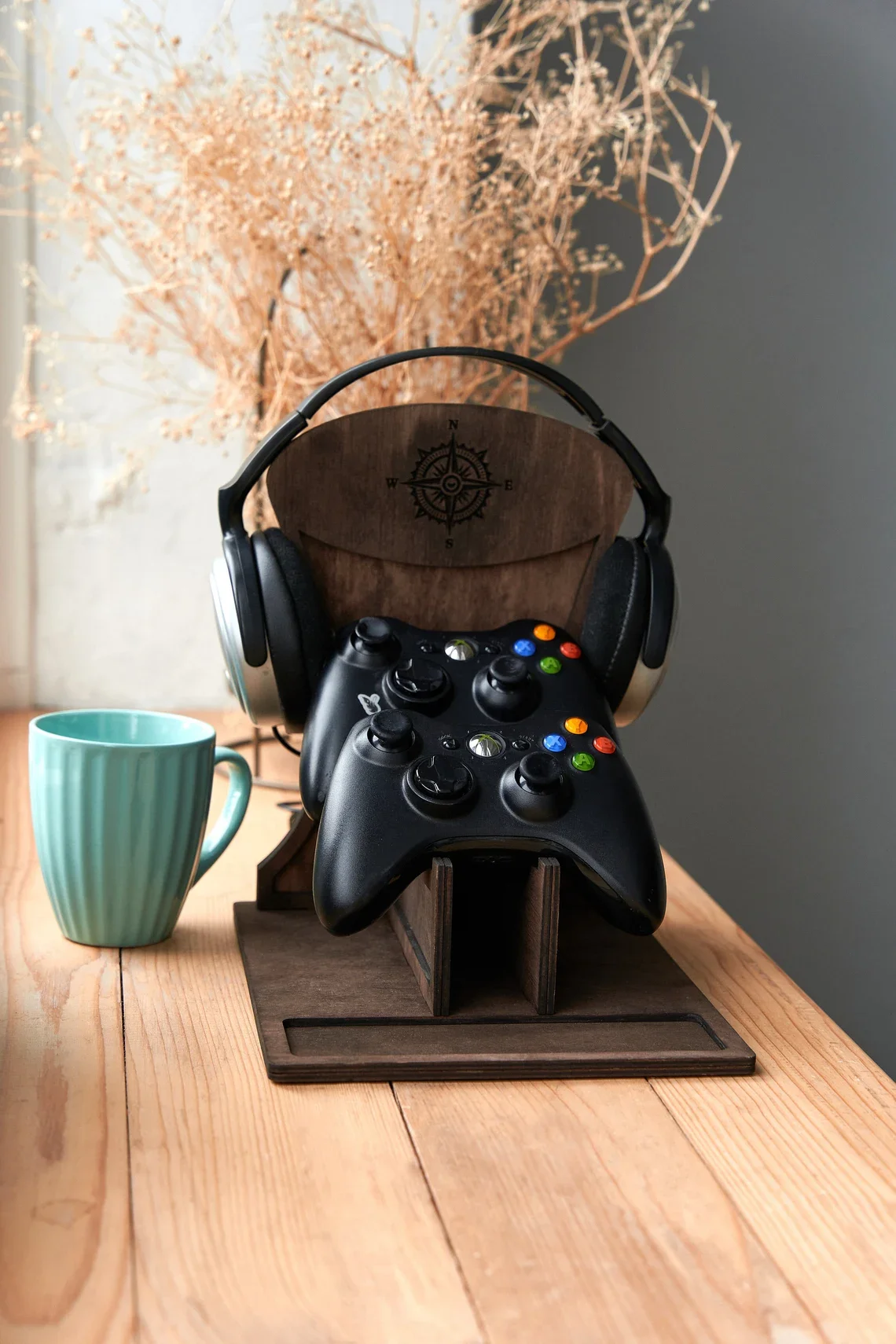 Hot Sales Wood Headset Holder Desktop Decoration Pc Gaming Controller Controller and Headset Stand