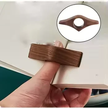 Custom Wooden Finger Bookmark Convenient Reading Helper Thumb Bookmark Book Lovers Gifts Wooden Beech Thumb Book Page Holder