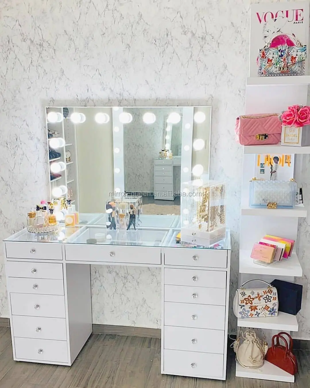 
Hot Sell Excellent Quality MDF Glossy Painting Lighted Makeup Vanity Table Bedroom Dresser With Led Lighted Makeup Mirror 