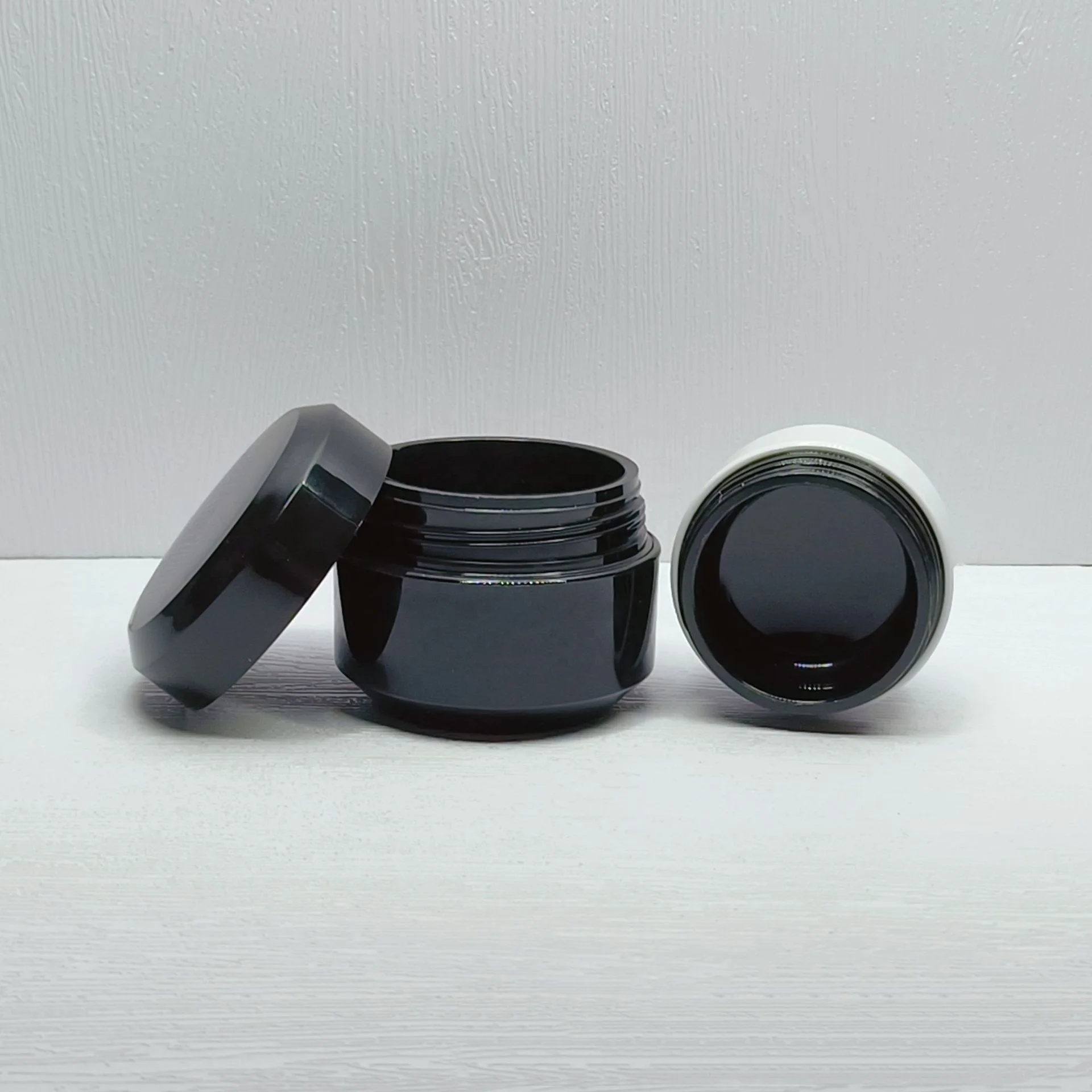 Custom 5g 10g 15g 30g 50g empty  Black White Plastic Jars for Nail gel polish Cosmetic jar