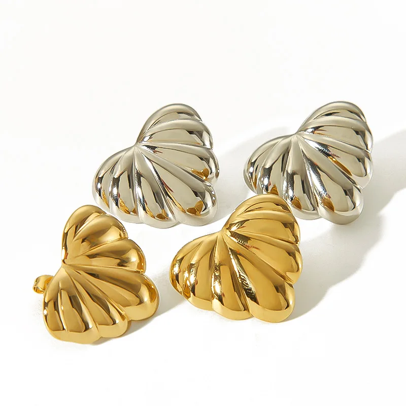 New pleated heart titanium steel earrings niche high-grade fringe heart-shaped stainless steel earrings
