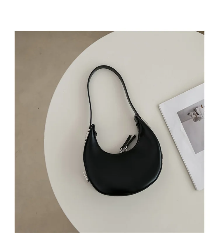 ladies Hobo Bags17.jpg