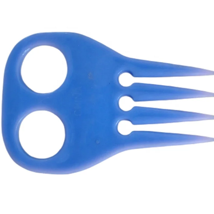 Budget plastic braided aid comb for horse grooming equipment