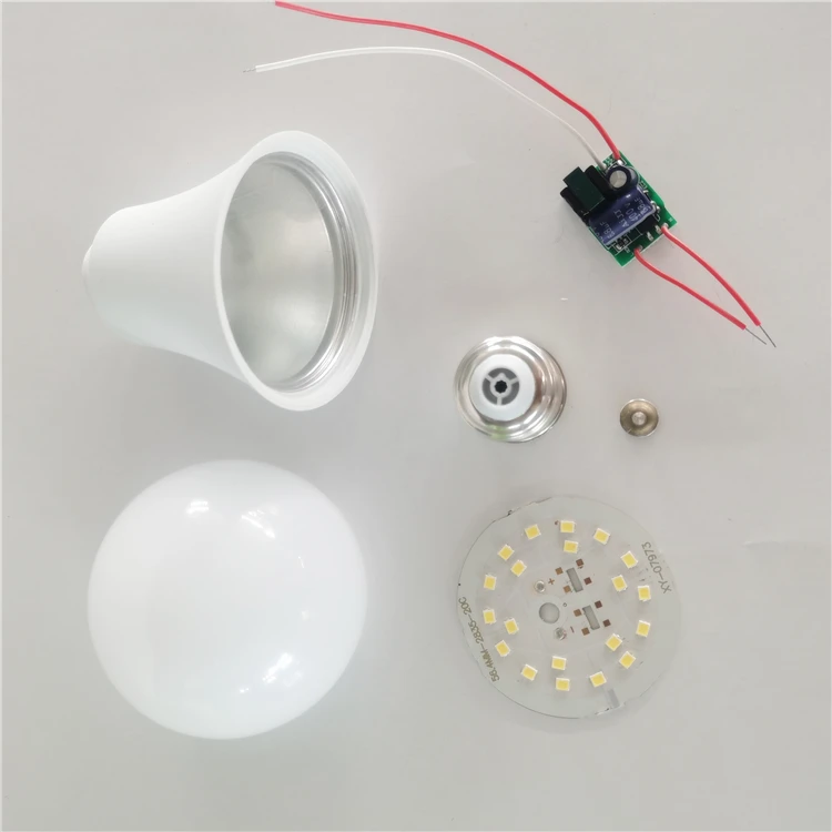 
China skd parts 5w 7W 9W 12W 15W A55 A60 A65 A70 lamp aluminum pc housing 2835 SMD led chip skd led bulb 