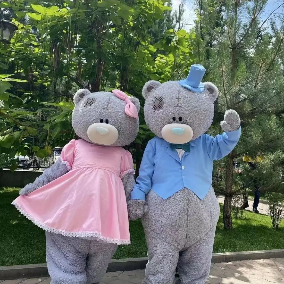 High Quality Advertising Bear Animal Adult Mascot Costume Custom Anime Bunny Mascot Costume for Halloween Party Cosplay Dress up