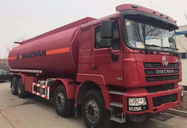 Shacman F3000 Oil Tanker Truck 4*2 10CBM Volume Euro 2 Emission Standard SX5185GYYDN461 for Sale