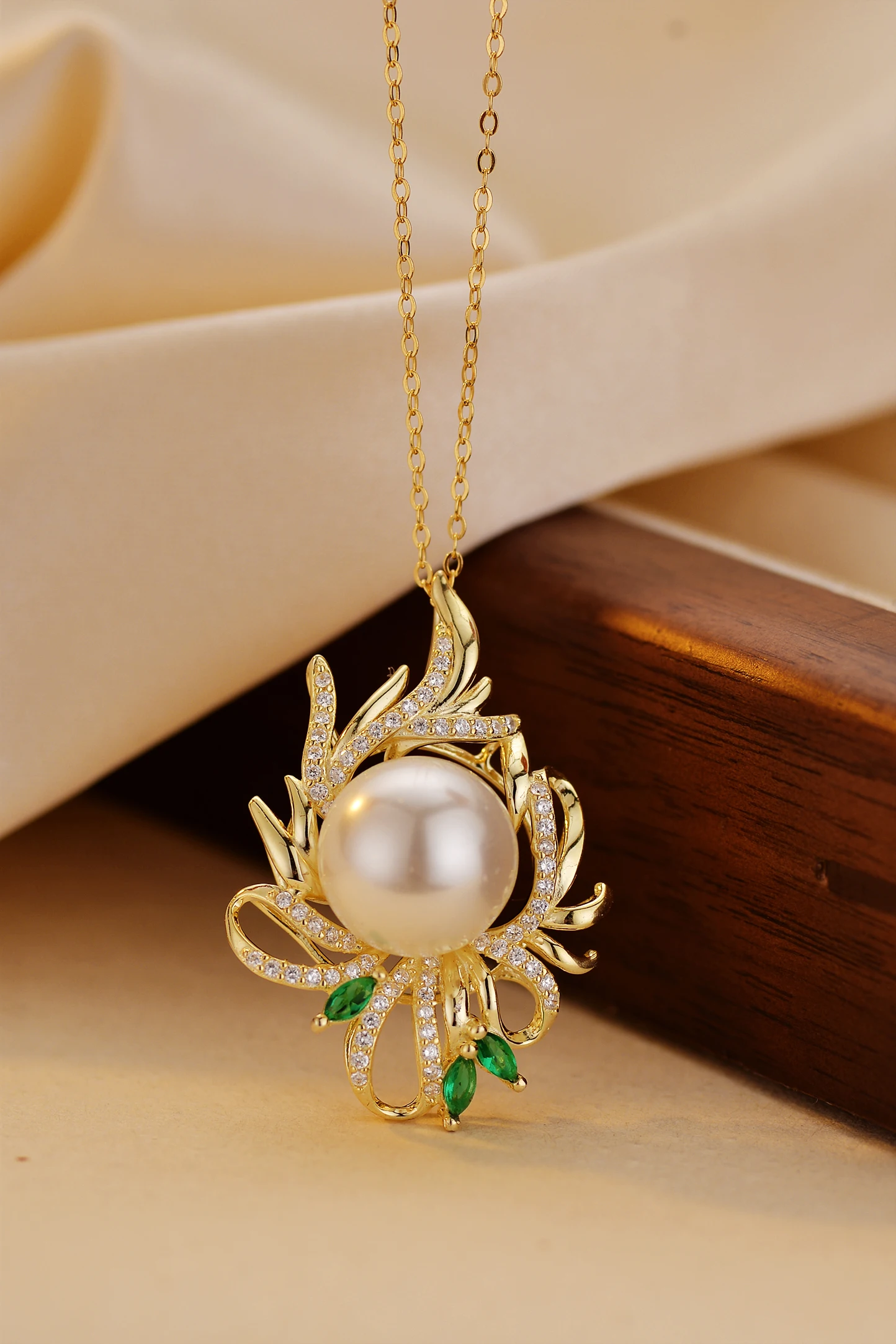 Natural Freshwater Pearl Necklace with Gold Vermeil Sunflower Horse Eye Zircon Fine Pendants & Charms